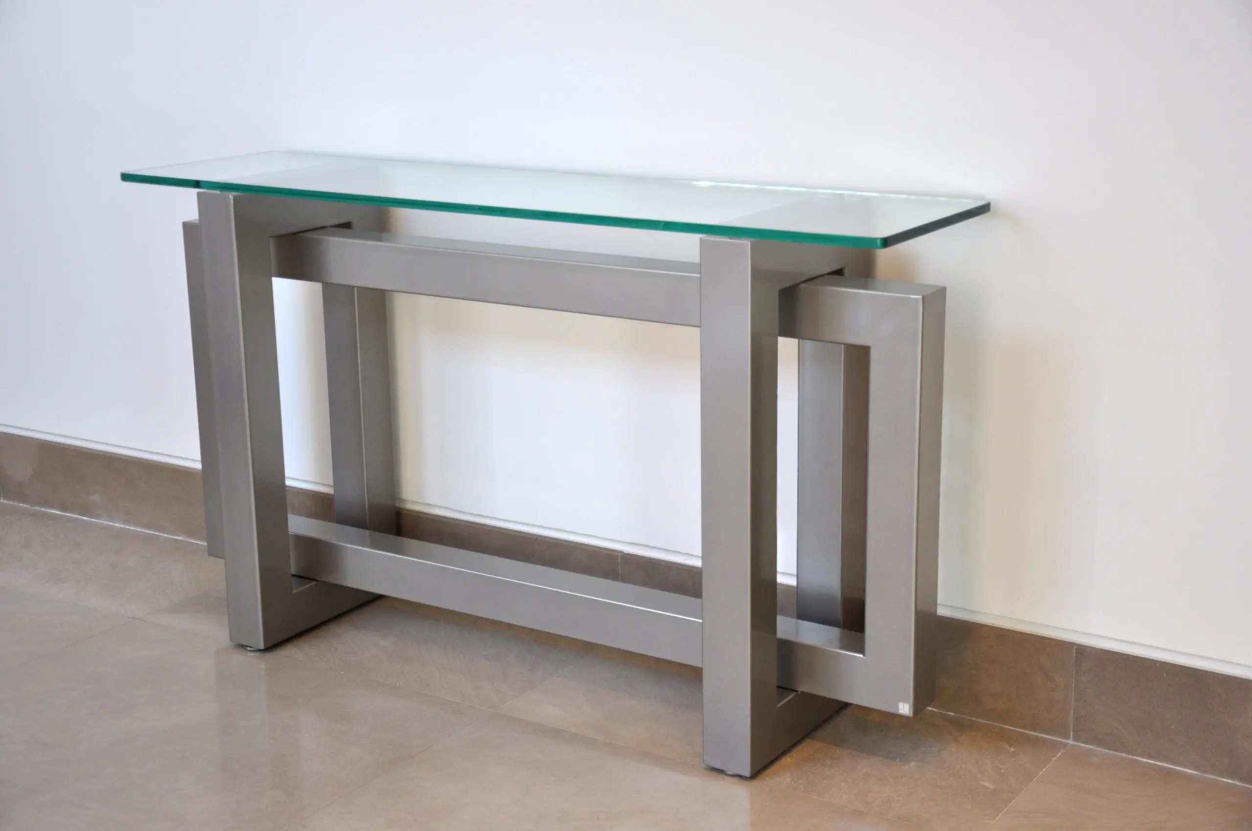 consola THASOS 140x36x80 gris champan 1 scaled